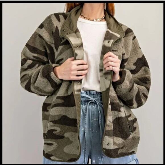 New without Tags EASEL Soft Camo Print Lined Fleece Jacket Side Pockets SZ S - Picture 2 of 16